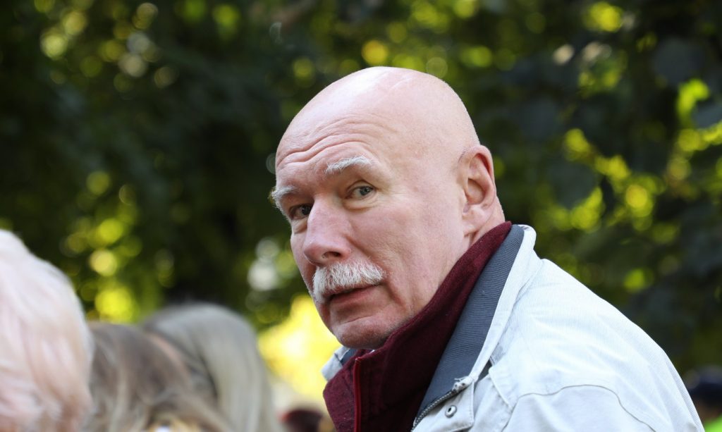 Par Donaldu Trampu, amerikāņu uztura vadlīnijām un ieteikumu – gaļas vietā lietot pupiņas un zirņus