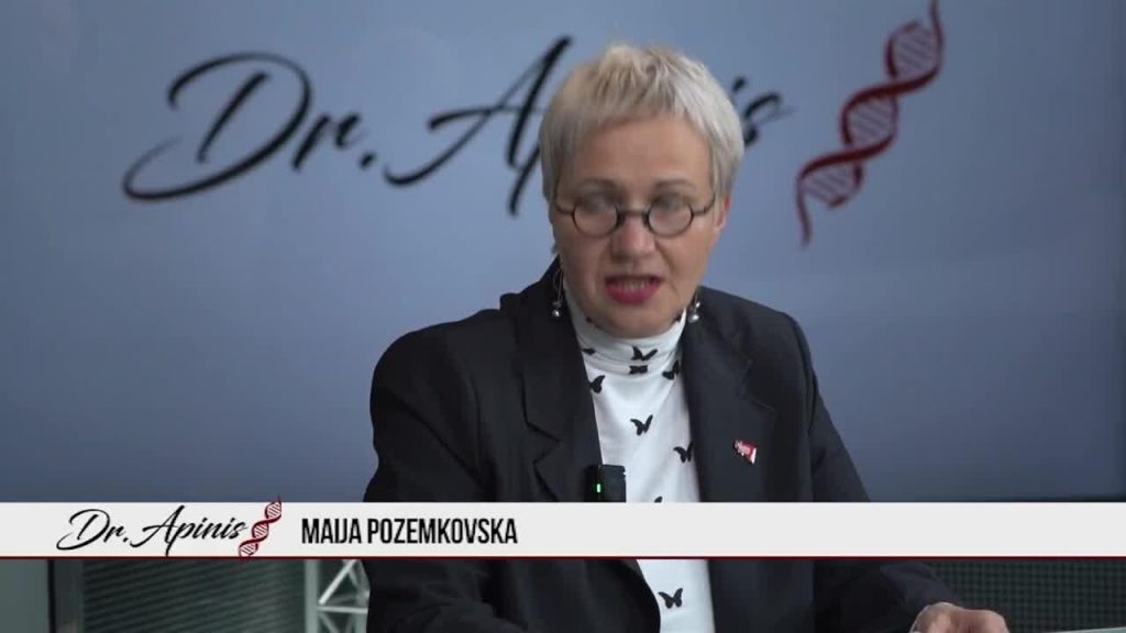 VIDEO. Profesore Maija Pozemkovska stāsta Pēterim Apinim par psihiatrijas vēsturi un psihiski slimo cilvēku iznīcināšanu 2. pasaules kara laikā