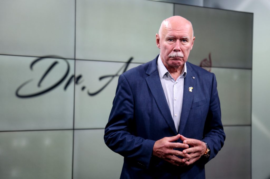 Pēteris Apinis: Aicinājums Saeimas deputātiem, Budžeta likumu skatot – straujāk celt azartspēļu nodokļa likmes, naudu novirzot atkarību ārstēšanai