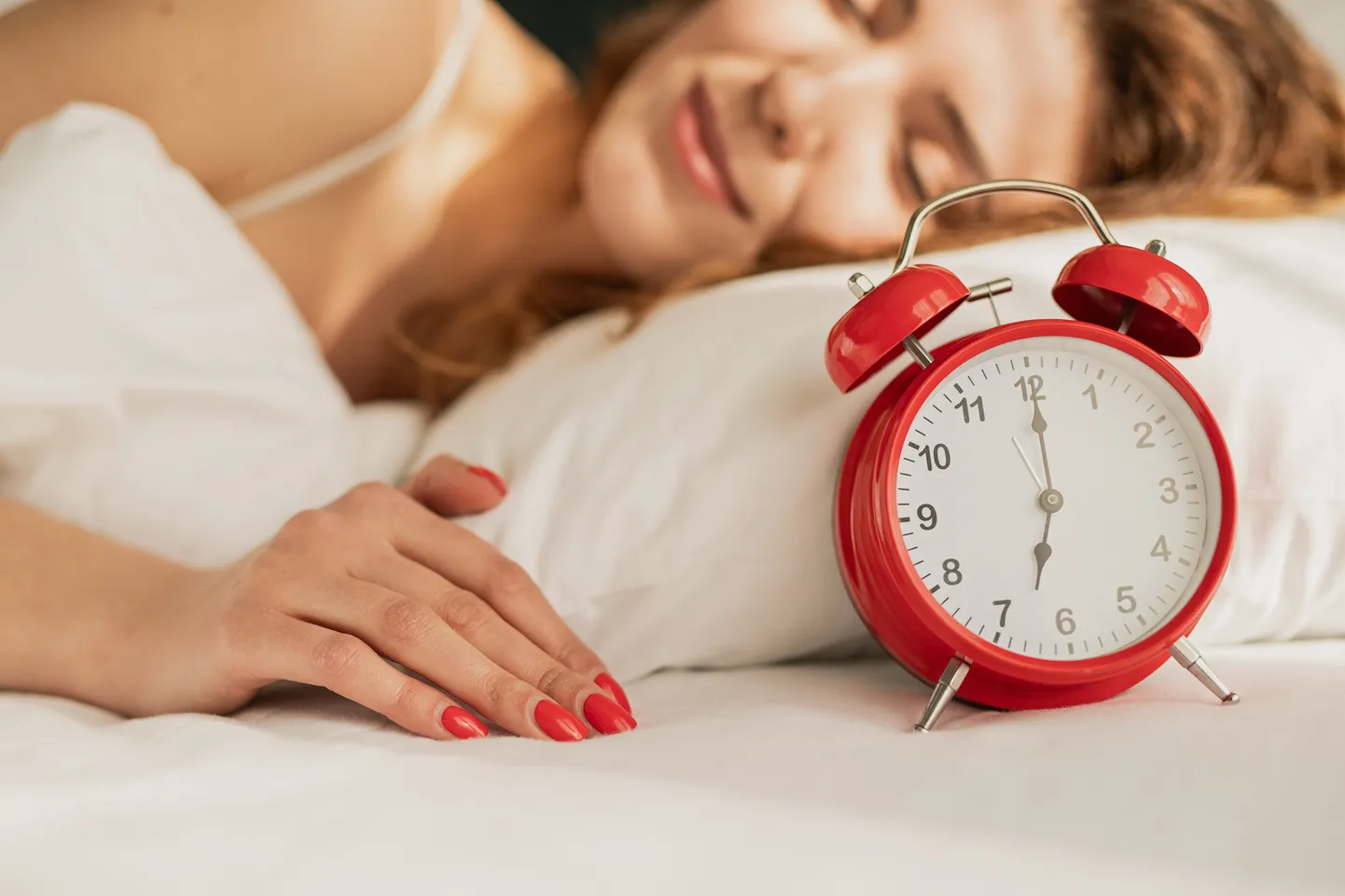 Iekšējais pulkstenis un miega spiediens: Kas tie ir un kā ietekmē miega kvalitāti?